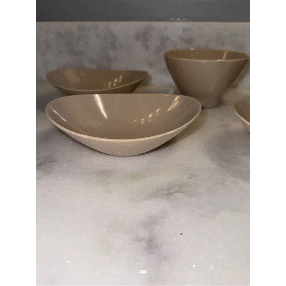 Fostoria Melamine Fawn Taupe Set Of 4 Casual Flair Bowls And 1 Sugar Bowl No Lid